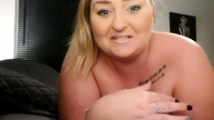 Fat BBW with big boobs masturbating and squirtin on cam