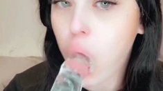 Cute amateur webcam teen girl toying pussy on webcam