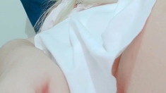 Hot amateur blonde pregnant toying her pussy solo