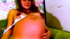 Pregnant Amateur with Big Tits on Webcam