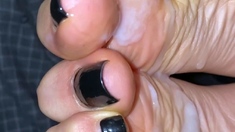 Black Amateur Explore Hot Foot Fetish