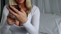 Chubby blonde brianna solo masturbation