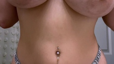 Amateur Blonde With BIG BOOBS Hot Free Cam Show