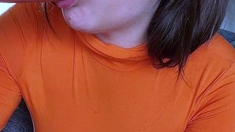 Bubble Butt Amateur Goes Solo With A Toy In The Powder Room