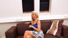 Amateur Blonde Teen Intense Masturbation HD