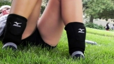 Teen Provides Nice Open Legs View