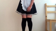 Cute Japanese Maid Pees Herself